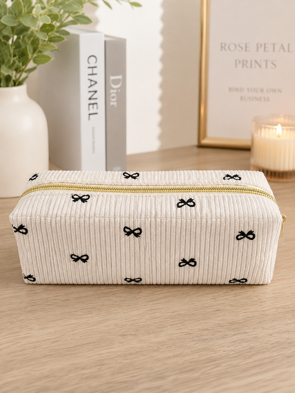Bow Pencil case (cream)
